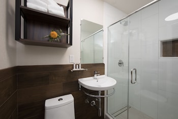 Deluxe Double Room, 2 Double Beds, Non Smoking