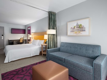 Studio Suite, 1 King Bed, Accessible, Bathtub