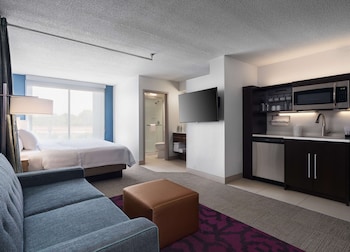 Studio Suite, 1 King Bed, Accessible (Hearing)