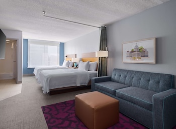 Studio, 2 Queen Beds, Accessible (Mobility & Hearing, Roll-in Shower)