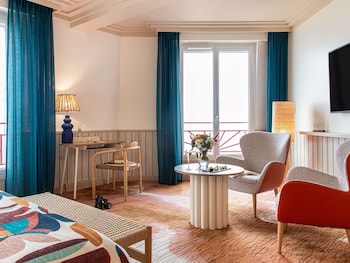 Junior Suite, 1 King Bed