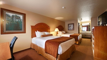 Standard Room, 2 Queen Beds, Accessible, Non Smoking