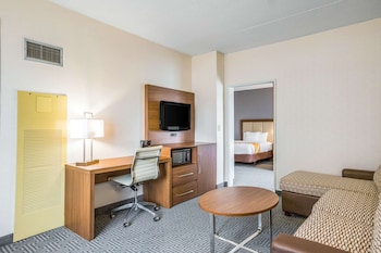 Suite, 2 Double Beds, Accessible, Non Smoking