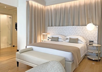 Ivory Grand Deluxe