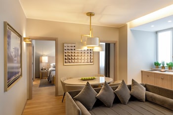 Duomo Grand Apartment Two Bedrooms