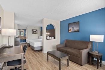 Suite, Multiple Beds, Non Smoking