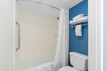 Room, 1 King Bed, Non Smoking