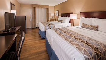 Standard Room, 2 Queen Beds, Non Smoking, Refrigerator & Microwave