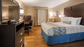 Standard Room, 1 Queen Bed, Accessible, Bathtub