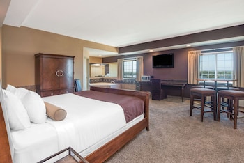 Studio Suite, 1 King Bed, Non Smoking