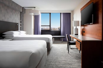 2 Double Beds, Airport View