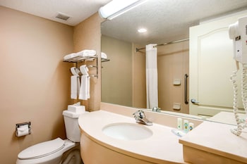 Standard Room, 1 King Bed, Non Smoking, Balcony