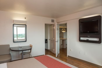Standard Suite, 1 Double Bed, Accessible, Non Smoking