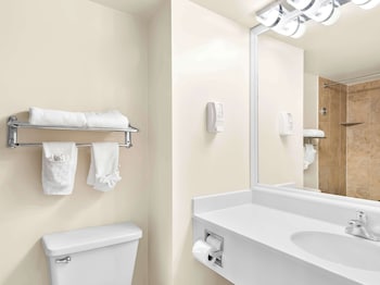 Deluxe Suite, 1 King Bed, Non Smoking