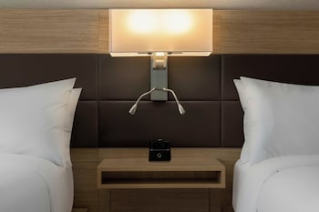 Room, 2 Queen Beds, Hearing Accessible