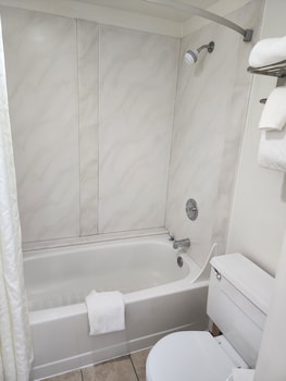 Deluxe Room, 2 Queen Beds, Refrigerator & Microwave