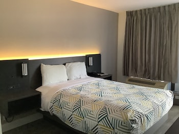 Standard Room, 1 Double Bed, Smoking