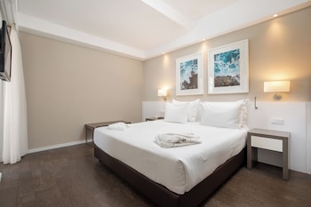 City Suite, City View (2 adults + 2 children)
