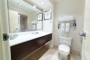 Standard Room, 1 Queen Bed, Accessible (Communications)