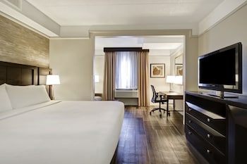Standard Room, 1 King Bed