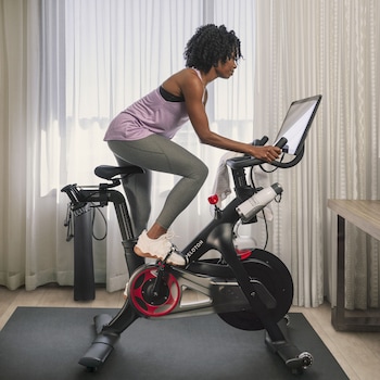Room, 1 King Bed (Peloton Bike)