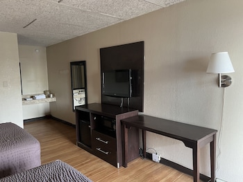 Room, 2 Queen Beds, Non Smoking
