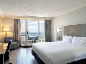 Superior Room, 1 King Bed