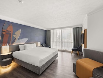 Deluxe Room, 1 King Bed