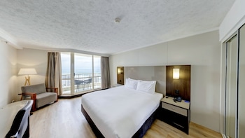 Superior Room, 1 King Bed