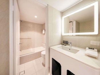 Deluxe Room, 2 Double Beds