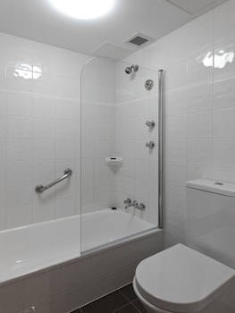 Deluxe Room, 2 Double Beds