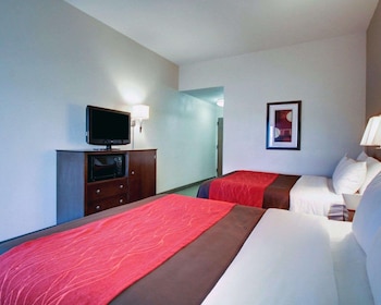 Standard Room, 2 Queen Beds, Non Smoking