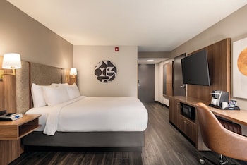 Premium Room, 1 King Bed