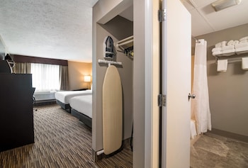 Standard Room, 2 Queen Beds, Non Smoking