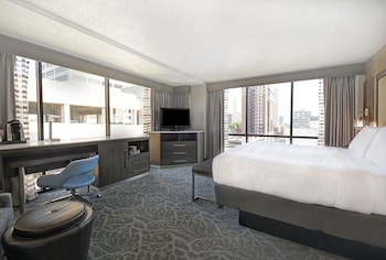 Premium Room, 1 King Bed