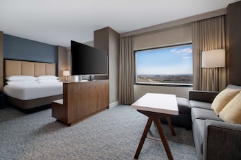 Room, 1 Queen Bed, Accessible, Bathtub