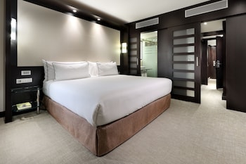 Premium Room, City View