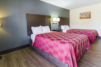 Standard Room, 2 Double Beds, Non Smoking