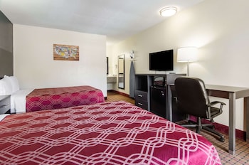 Standard Room, 2 Double Beds, Non Smoking