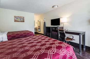 Standard Room, 2 Double Beds, Non Smoking
