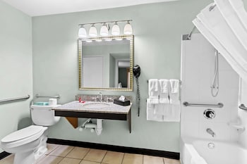 Suite, 1 Twin Bed, Accessible, Non Smoking (with Sofabed, Full Kitchen)