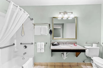 Suite, 1 King Bed, Accessible, Non Smoking (with Sofabed, Full Kitchen)
