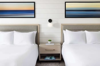 Deluxe Room, 2 Queen Beds