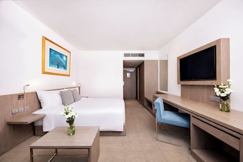 Superior Room, 1 Queen Bed