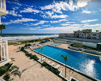 Standard Room, 2 Queen Beds, Kitchenette, Oceanfront