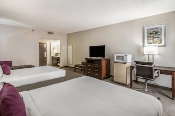 Standard Room, 2 Queen Beds, Non Smoking (Efficiency)