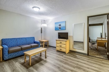 Suite, Multiple Beds, Non Smoking