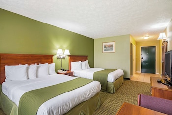 Room, 2 Queen Beds, Non Smoking