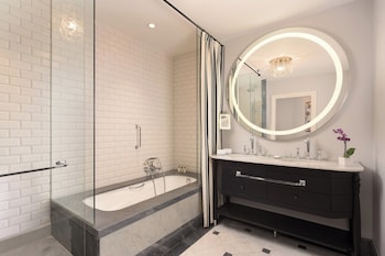 Suite, 1 Bedroom, River View