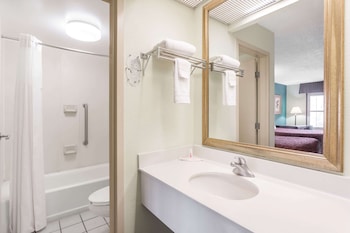 Double Room, 2 Double Beds